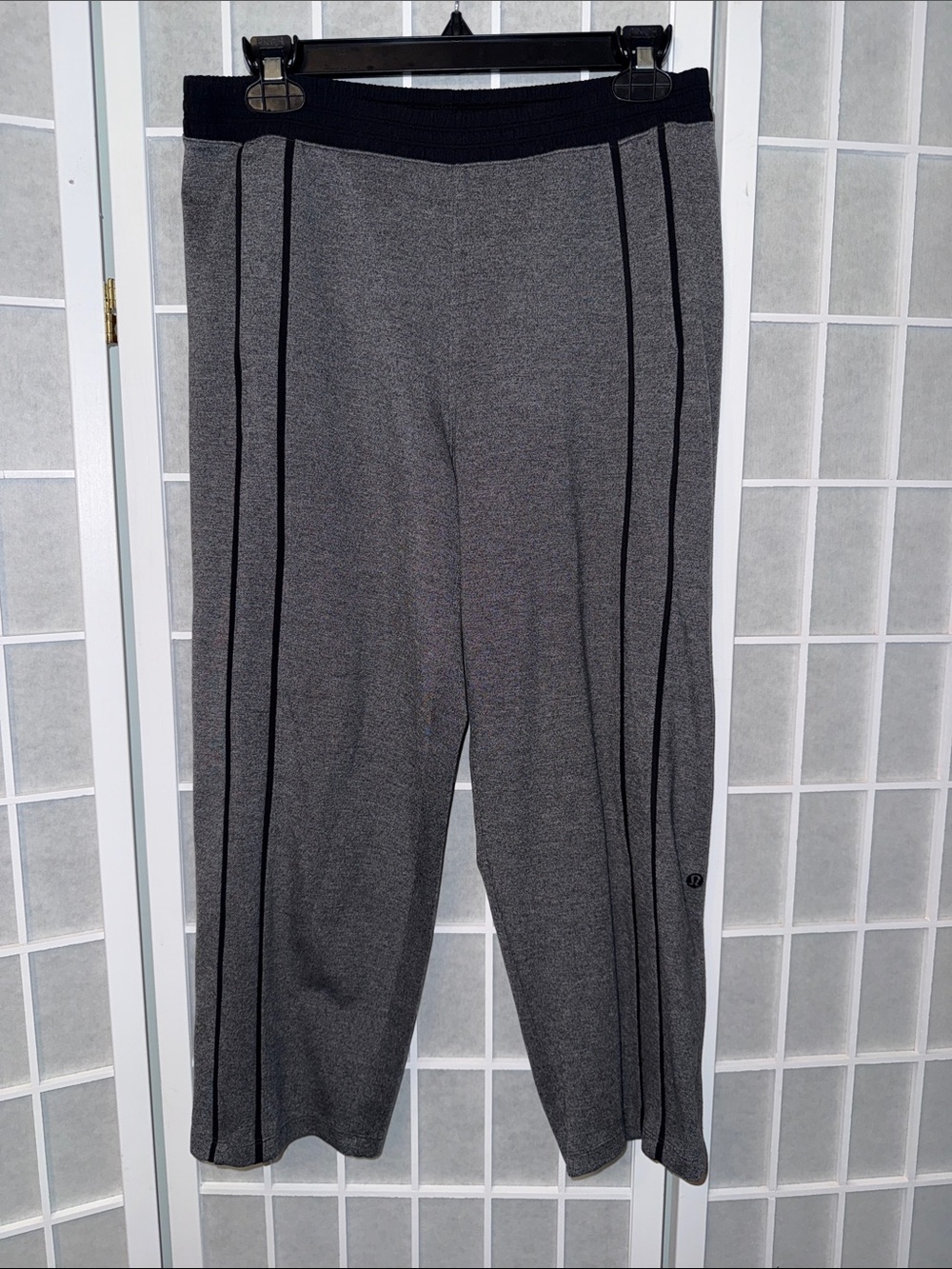 Lululemon Womens Light Strides Crop Pant Sz 6 Heathered Dark Gray 23" Athleisure